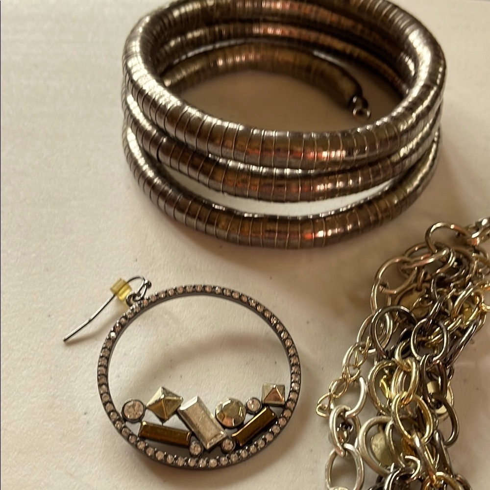 Elegant tricolor Silver, Gold metallic earring necklace bracelet Jewelry 4pc Set